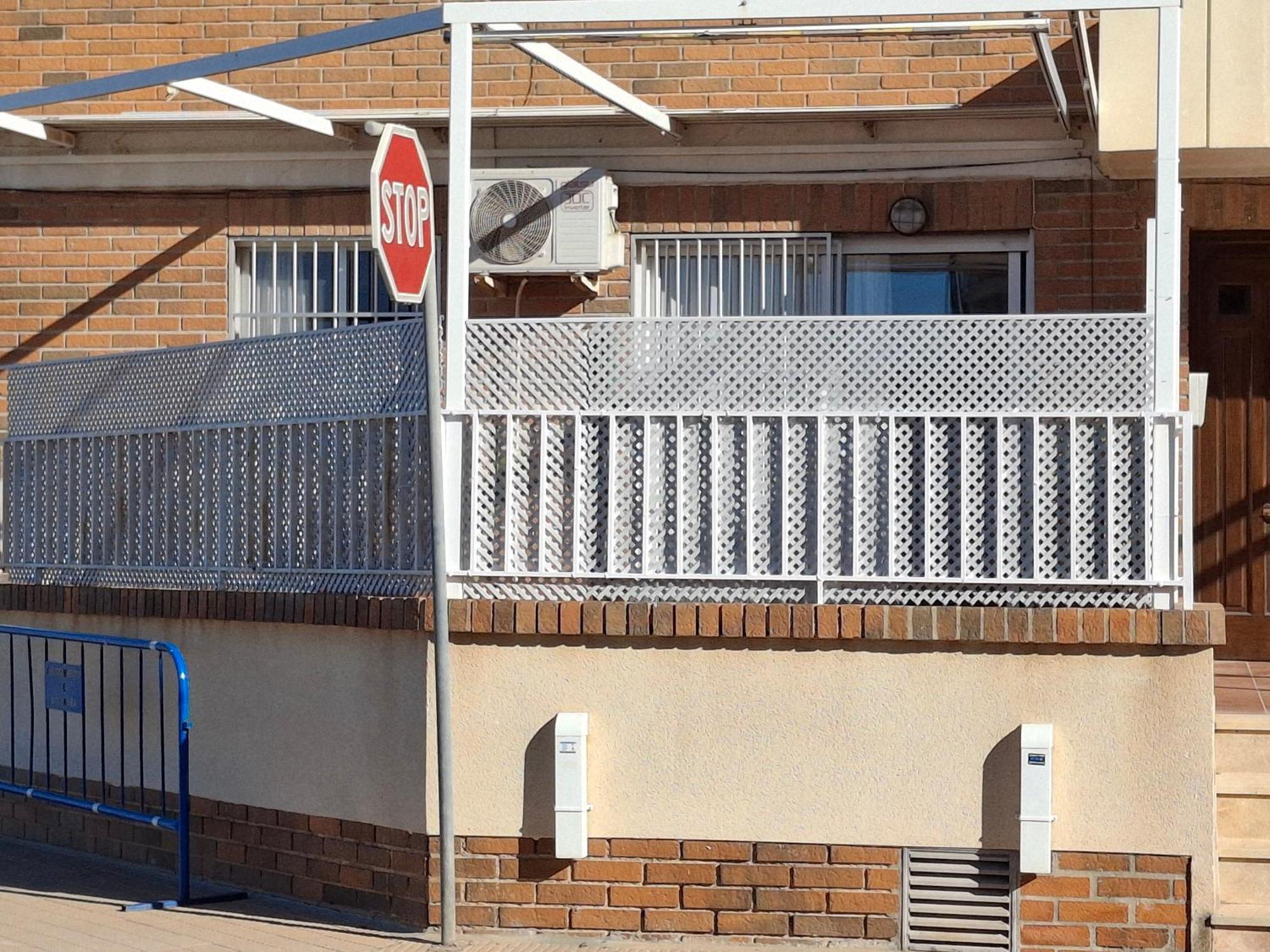 Appartement Proche Mer Avec Piscine Santiago De La Ribera Zewnętrze zdjęcie